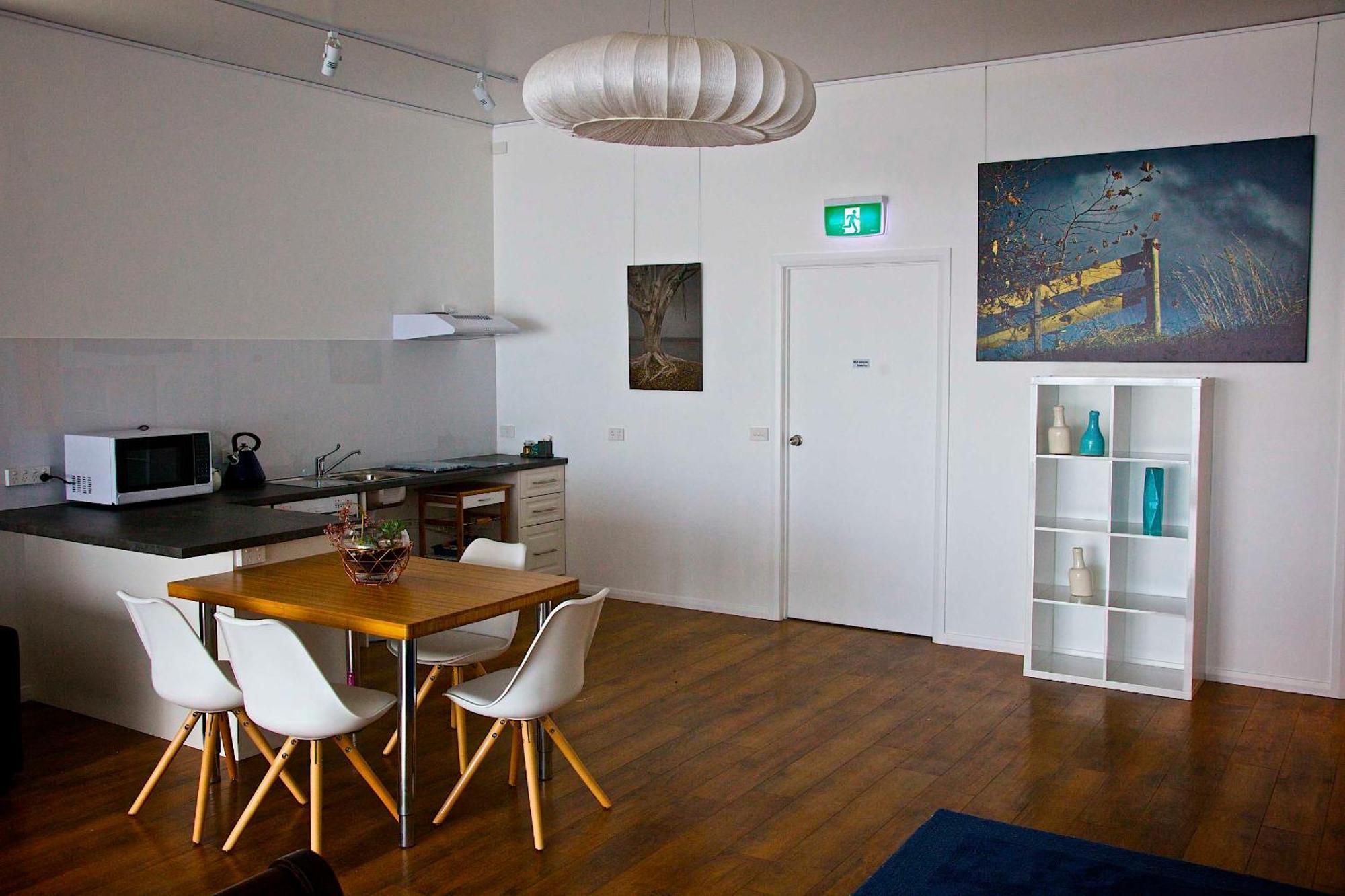Penguin Beachfront Apartments Phòng bức ảnh